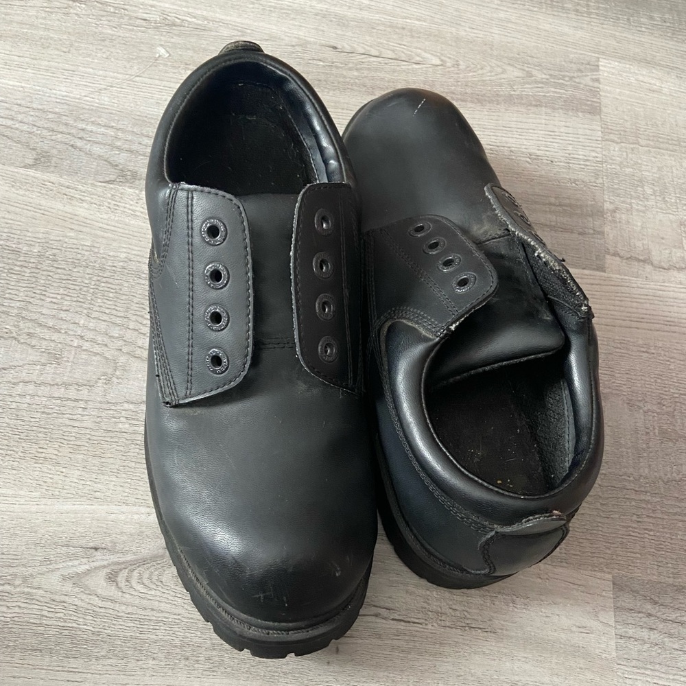 Black Shoes